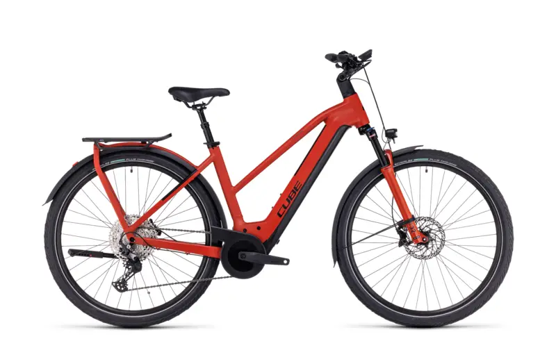 Cube Kathmandu Hybrid EXC 750 red´n´black