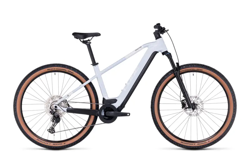 Cube Reaction Hybrid Pro 625 flashwhite´n´black