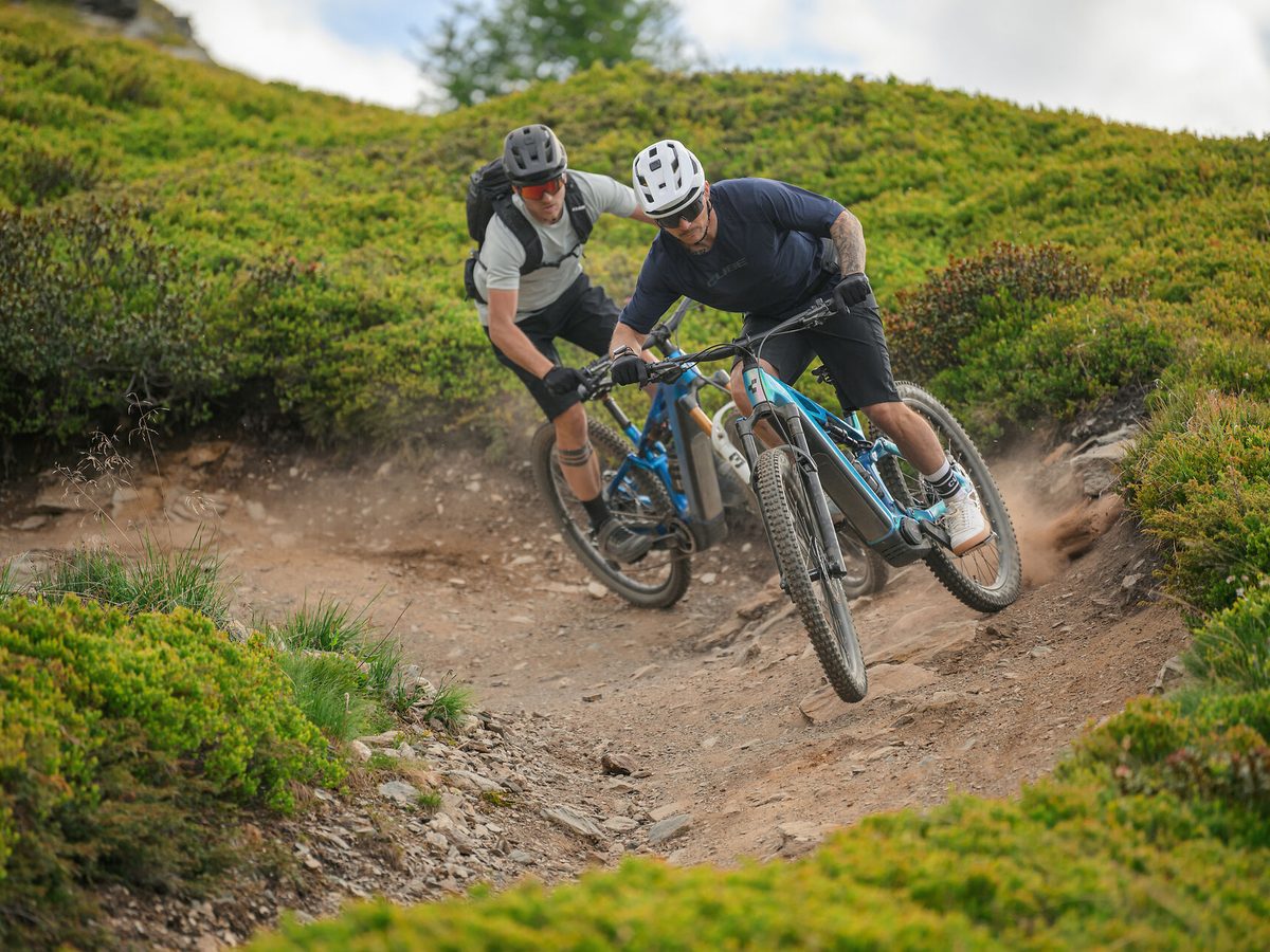 CUBE E-Mountainbike auf dem Trail